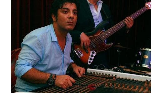 Marius Mihalache si Tandarica au facut “Balkanic Explosion” la Sala Palatului