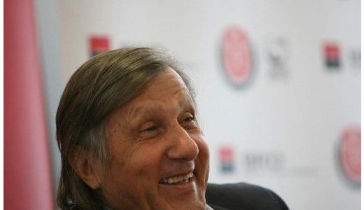 Ilie Năstase, urmărit de Fisc pentru o datorie de un milion de lei.