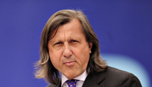 Ilie Nastase va fi arbitru in scop caritabil