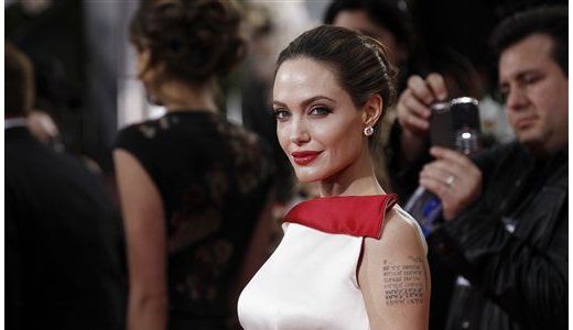 "Angelina Jolie este însărcinată în trei luni".