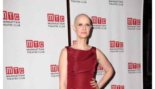 FOTO Actriţa Cynthia Nixon s-a tuns la chelie pentru un rol.