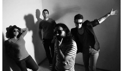 Sex, rock si film-noir în noul videoclip Changing Skins - VIDEO.