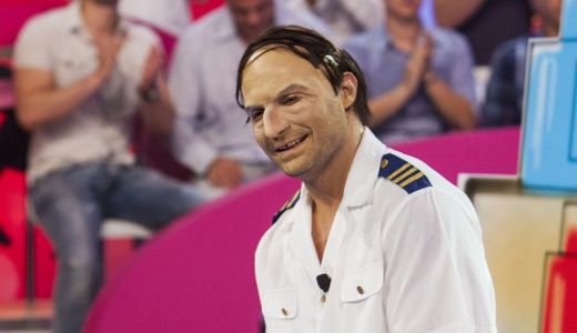 FOTO Prima ediţie a show-ului Demascarea: Ce vedete credeţi că se ascund în spatele măştilor?.