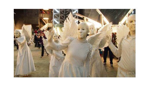 Ioi, ce de festivaluri!.