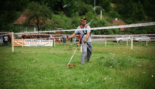 Concursul Naţional Eurocosasul Ruris 2012 se desfăşoară în cadrul Targului de Sf. ...