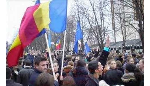 TVR Iasi si TV Moldova 1 Chisinau rememoreaza << Podul de Flori >>