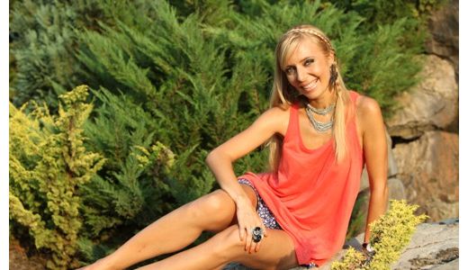 Exclusivitate! Roxana Iliescu:"O mama perfecta este in primul rand o mama fericita"
