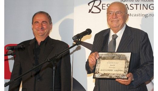 PREMIUL SPECIAL pentru ALEXANDRU ARSINEL la Gala Premiilor VIP!
