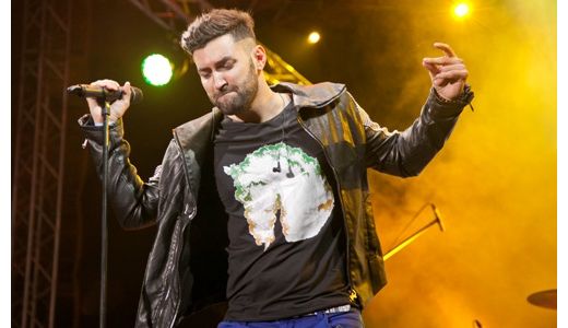 Smiley la Kiss FM: Ma bucur ca artistii romani nu mai sunt axati pe un singur stil