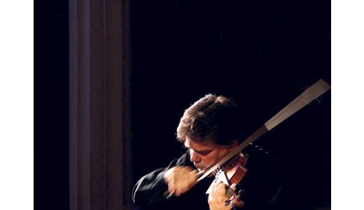 Vioara lui George Enescu va ajunge la sate.