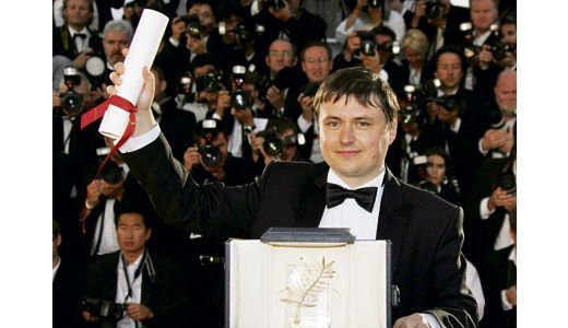 Cannes-ul se mută pe malurile Dâmboviţei.