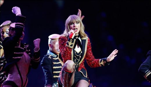 Taylor Swift, Justin Bieber şi Psy - marii câştigători ai MTV Europe Music Awards 2012.