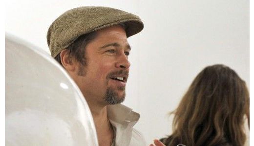 Brad Pitt primeşte 3 milioane de dolari pentru a face reclamă la Cadillac.