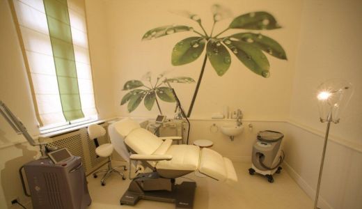 FAZZADA - Clinica Laser de Reintinerire