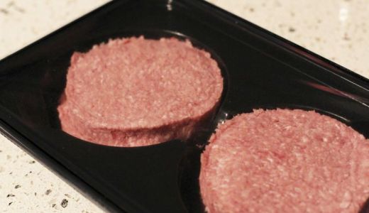 Carne de cal în pachete importate din ROMÂNIA, descoperită în Grecia.
