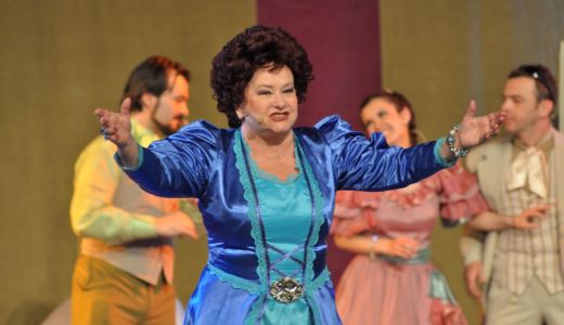 STELA POPESCU revine  pe scena OPEREI COMICE PENTRU COPII in musicalul “COANA CHIRITA”!