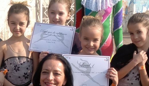 Exclusivitate! Fiica Ralucai Moianu, locul I la balet pe Romania