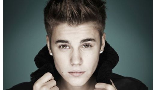 Justin Bieber, la muzeul Annei Frank din Amsterdam: „Cu puţină şansă, mi-ar fi fost fană”.
