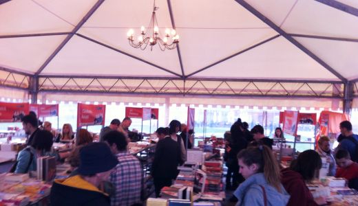 Caravana Cartii BookLand va asteapta  in Piata Unirii din Timisoara