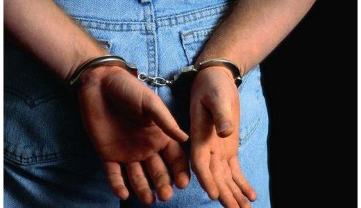 Formaţia cântăreţului de manele Florin Salam, ATACATĂ de clanul Vancică.