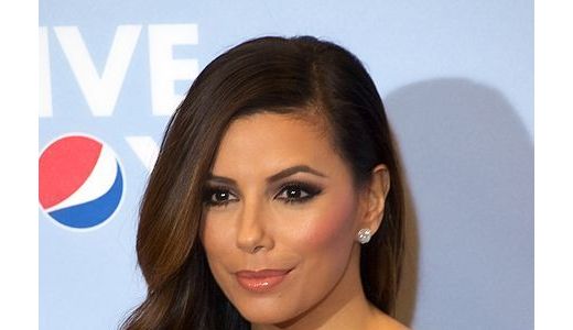 Eva Longoria s-a despărţit de omul de afaceri Ernesto Arguello.