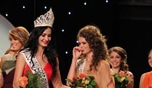 Roxana Oana Andrei va reprezenta Romania la Miss Universe 2013!