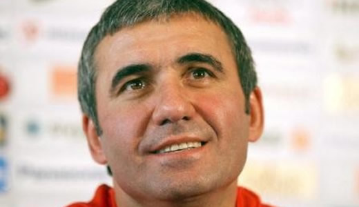 Vedetele strang bani pentru Centrul Celebritatilor