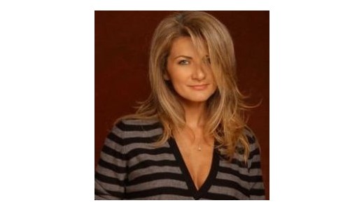 Irina Schrotter da startul Romanian Fashion Week