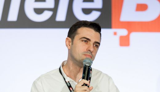 Cornel Ilie, solistul trupei Vunk, doneaza incasarile provenite din vizualizarile de pe Youtube