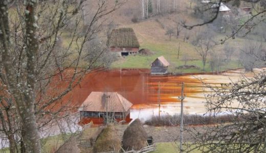 FOTO: ROŞIA MONTANĂ, în 40 de cadre.