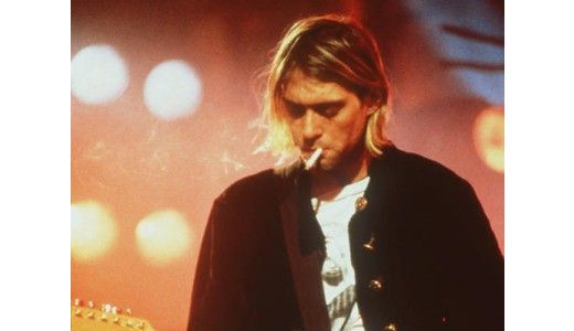 "Kurt Cobain care plânge". A fost dezvelită noua statuie a starului rock.