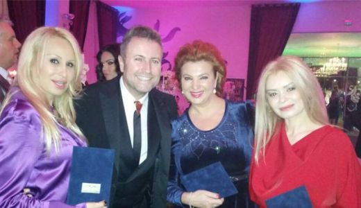 Creatoarea bratarilor si talismanelor indiene premiata!