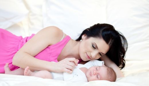 Ellie White: 7 sfaturi pentru mamici, in primele saptamani dupa nastere