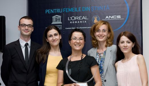 Dr. Ruxandra Jurcut - prima castigatoare a bursei nationale!