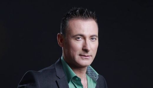 Exclusivitate! Israel Buium: "Eu platesc un pret pentru ceea ce sunt!"